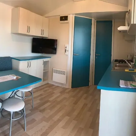 펜션 Mobile Homes Dalmacija Robert